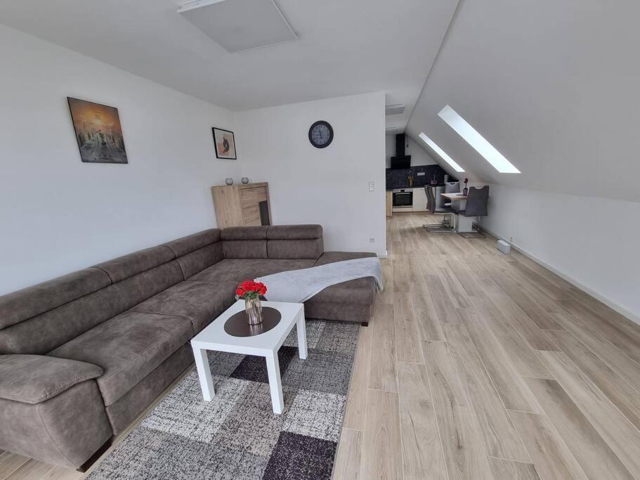 New & Modern Apartment Near Duesseldorf Willich Extérieur photo